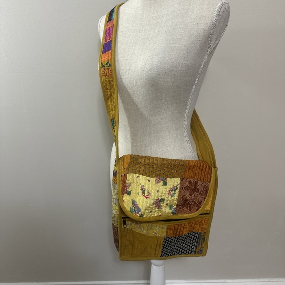 Mexicali Blues Handbags - Patchwork Hobo Bohemian Crossbody Bag NWOT